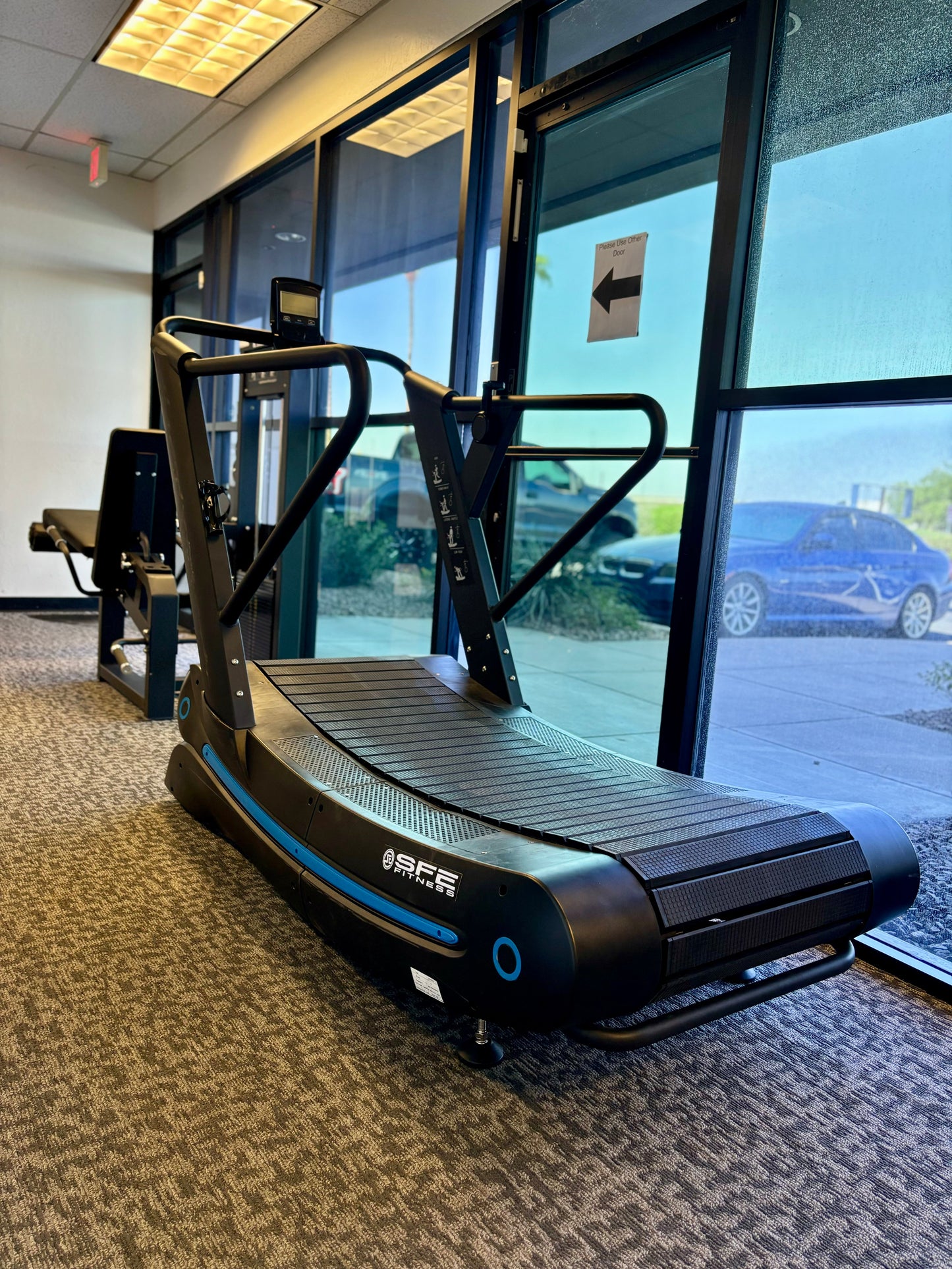 SFE Air Runner Pro Curved Treadmill (NEW)